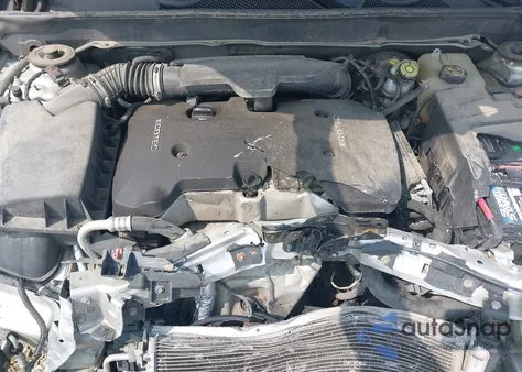 2015 Chevrolet Malibu 1Lt z USA, uszkodzony, nr VIN 1G11C5SL1FU148278